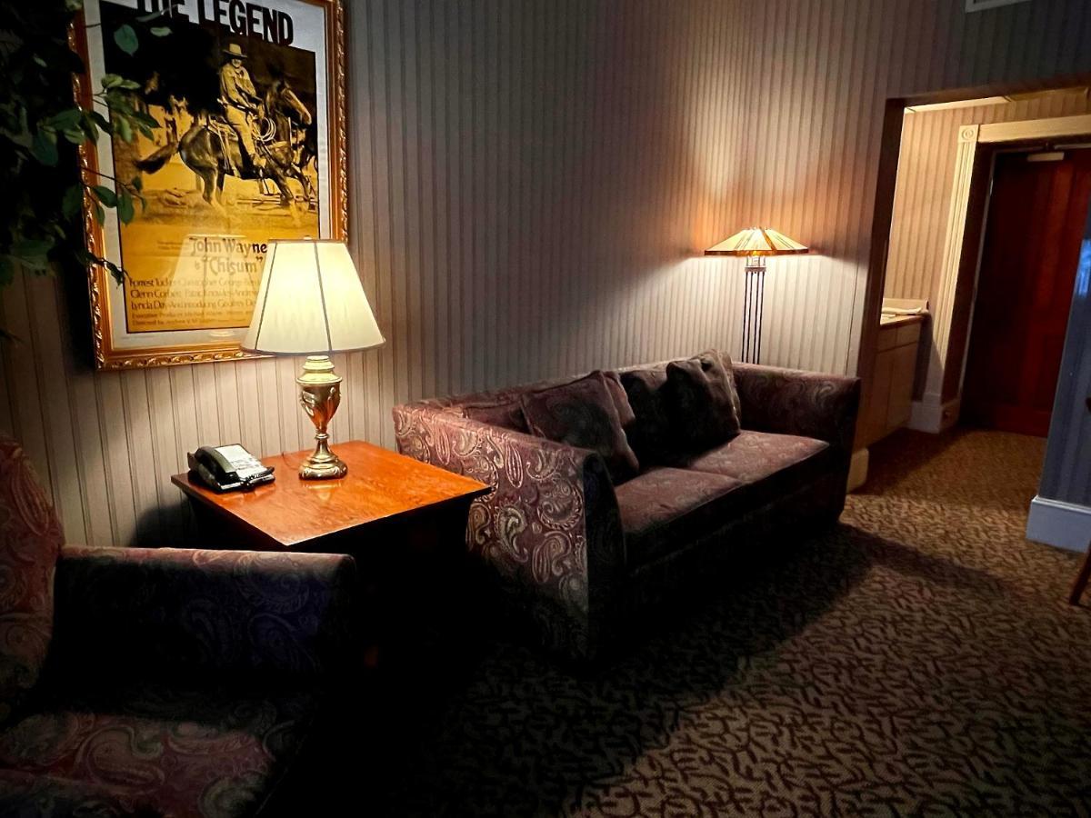 Celebrity Hotel Дедвуд Екстер'єр фото